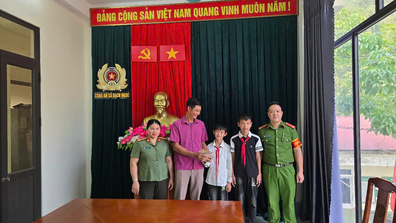 BIỂU DƯƠNG GƯƠNG NGƯỜI TỐT, VIỆC TỐT