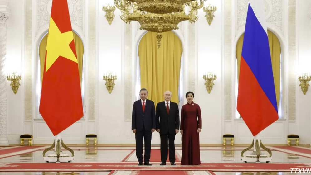 Mốc son mới, tầm nhìn mới cho quan hệ giữa Việt Nam với Liên bang Nga và Cộng hòa Pháp