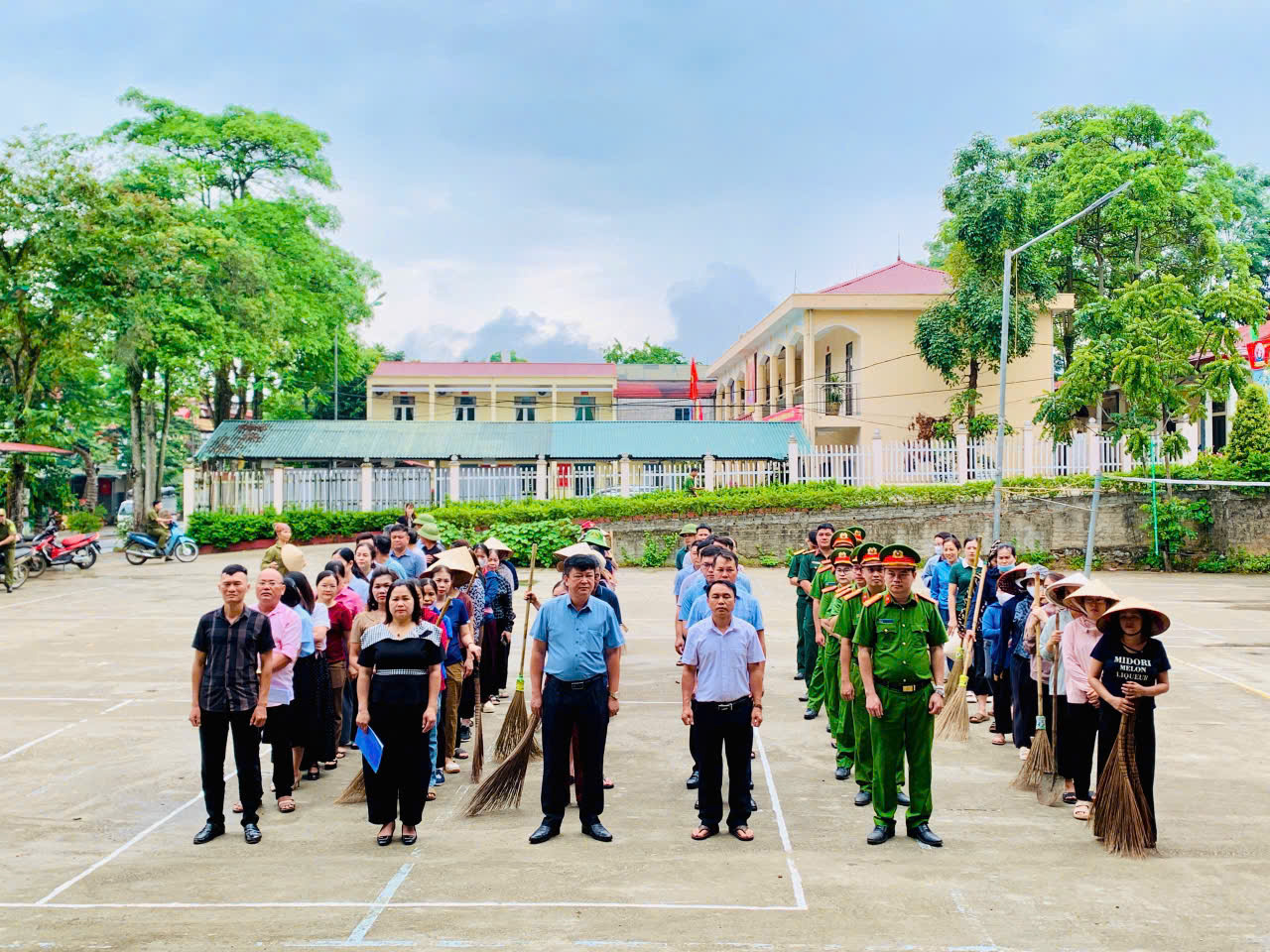 Vĩnh Tuy ra quân hưởng ứng ngày Môi trường thế giới 05/6 và phát động phong trào bảo vệ môi trường năm 2026