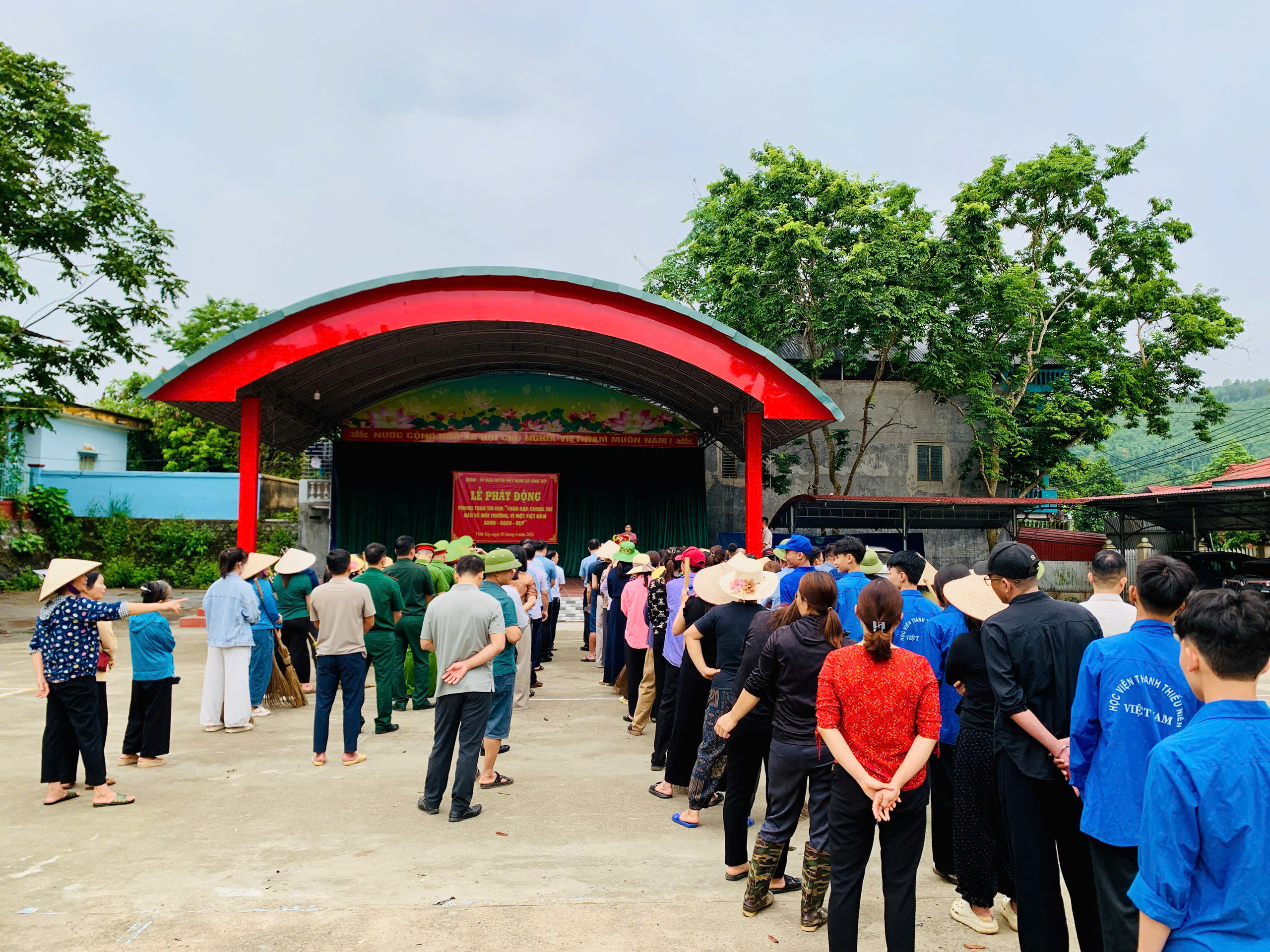 Lễ ph&aacute;t động 4 đ.jpg