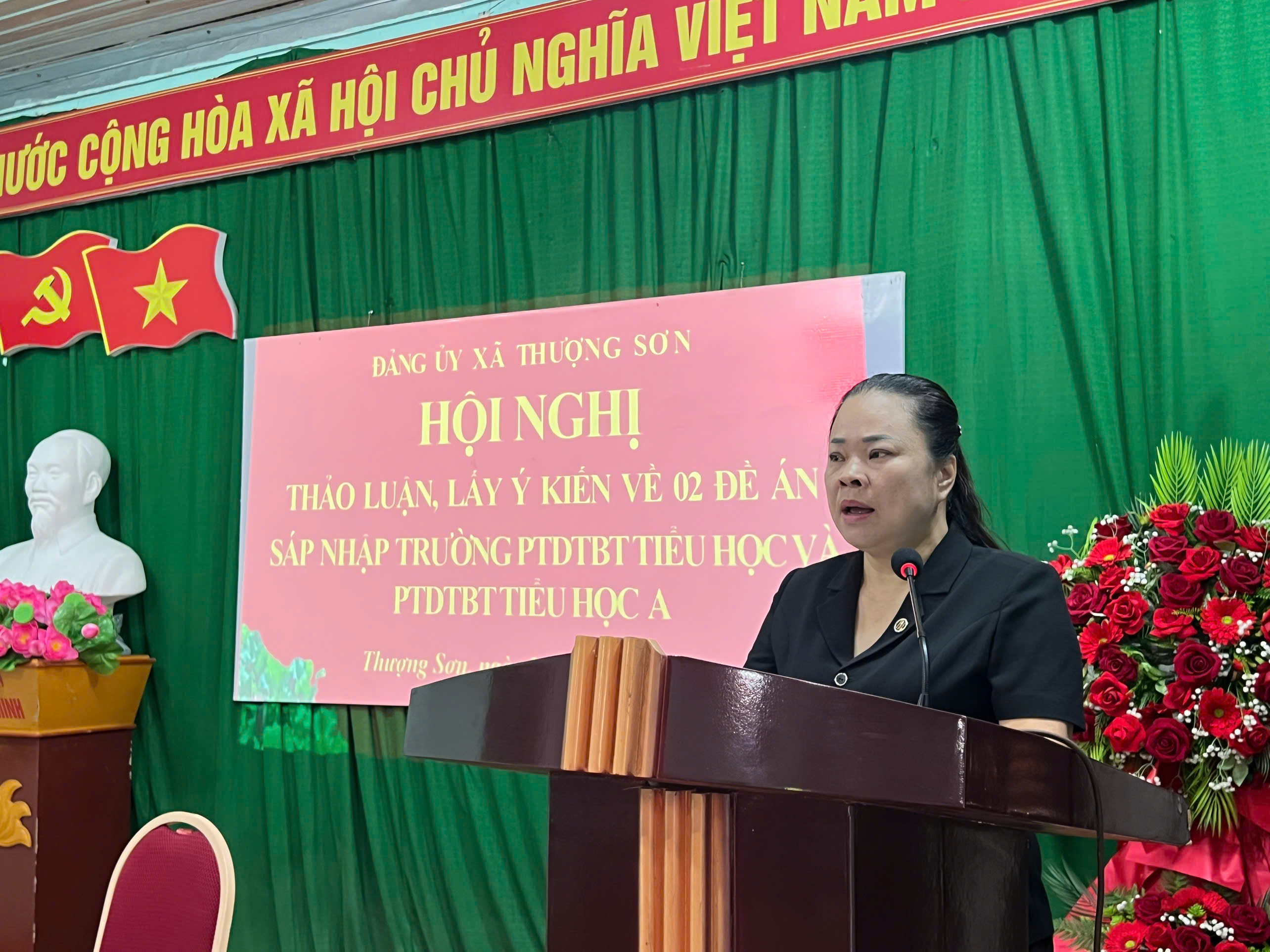 ĐẢNG ỦY XÃ THƯỢNG SƠN TỔ CHỨC HỘI NGHỊ THẢO LUẬN, LẤY Ý KIẾN VỀ 02 ĐỀ ÁN SẮP XẾP TỔ CHỨC ĐẢNG Ở CƠ SỞ GIÁO DỤC