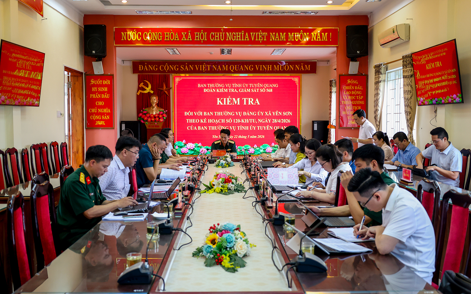 Đoàn kiểm tra, giám sát của Ban Thường vụ Tỉnh ủy làm việc với Ban Thường vụ Đảng ủy xã Yên Sơn