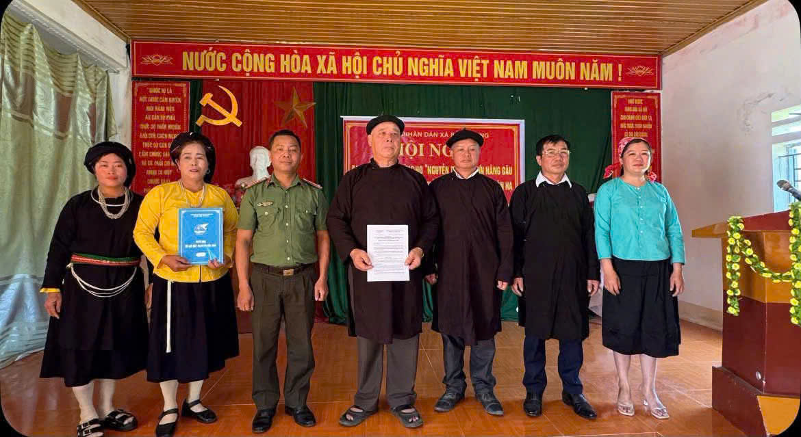 DÒNG HỌ NGUYỄN TRIỆU RA MẮT MÔ HÌNH TỰ QUẢN VỀ ANTT GẮN VỚI PHÁT TRIỂN KINH TẾ