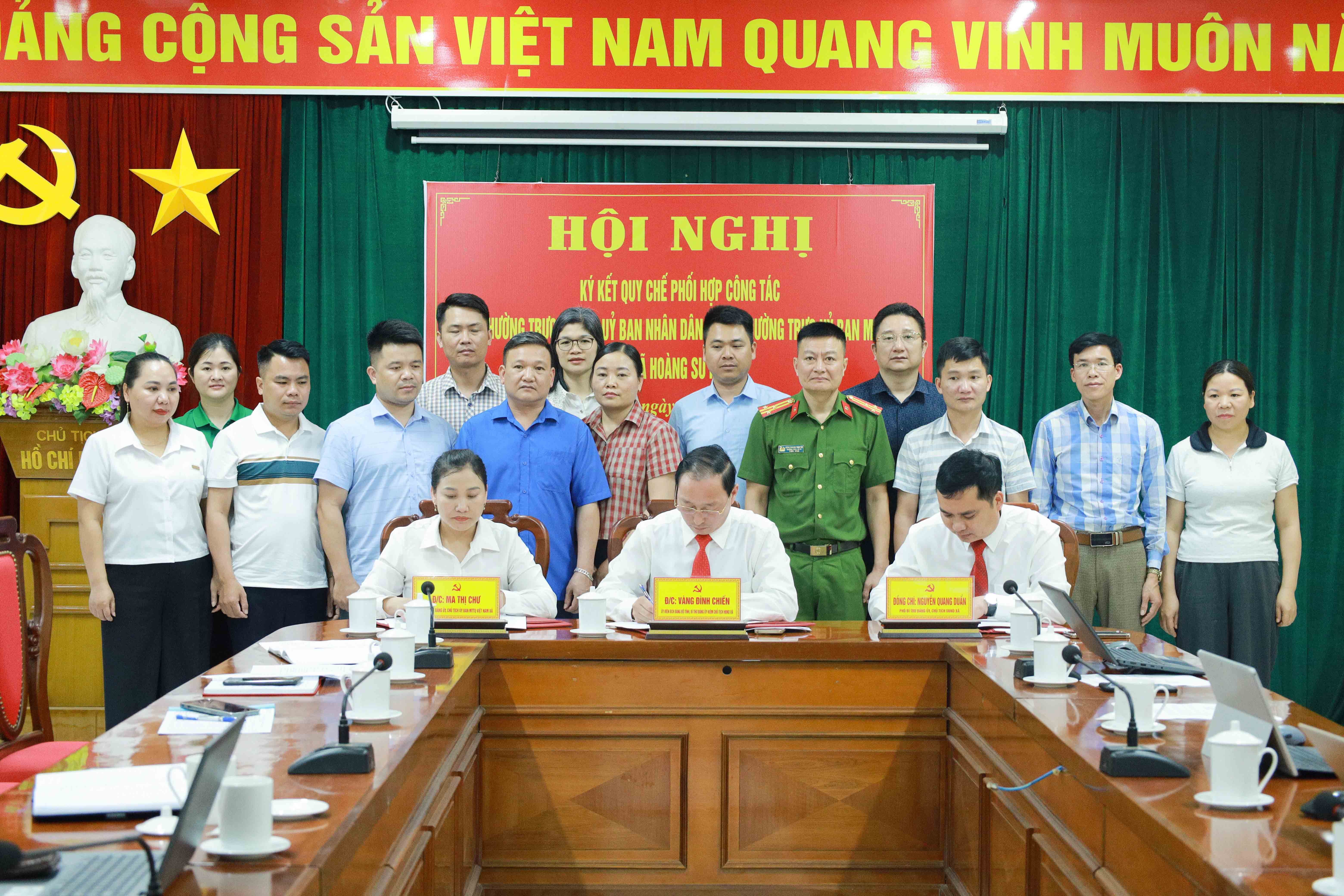 Xã Hoàng Su Phì tổ chức ký kết quy chế phối hợp giữa Thường trực HĐND - UBND - Ban Thường trực Ủy ban MTTQ VN xã