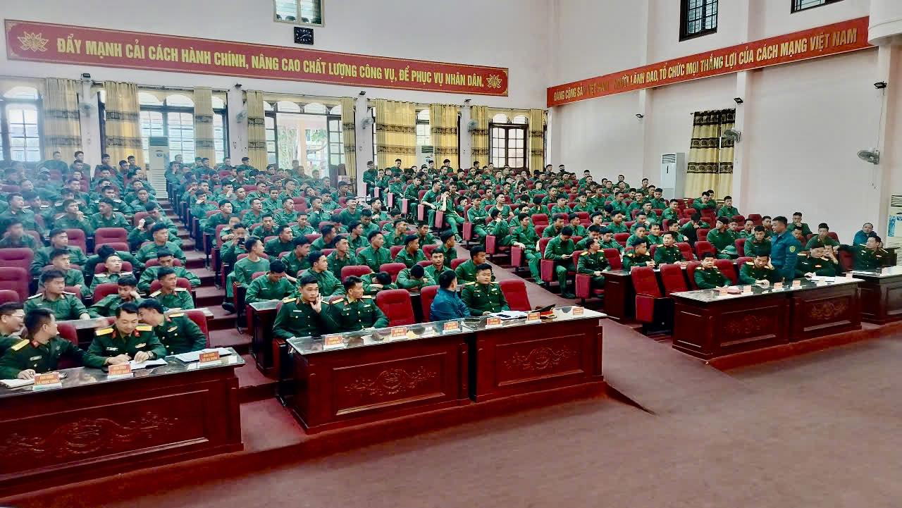 BAN CHỈ HUY PHÒNG THỦ KHU VỰC  1 - YÊN MINH GẶP MẶT CÁC ĐỒNG CHÍ HOÀN THÀNH NGHĨA VỤ QUÂN SỰ TẠI NGŨ TRỞ VỀ XÂY DỰNG QUÊ HƯƠNG