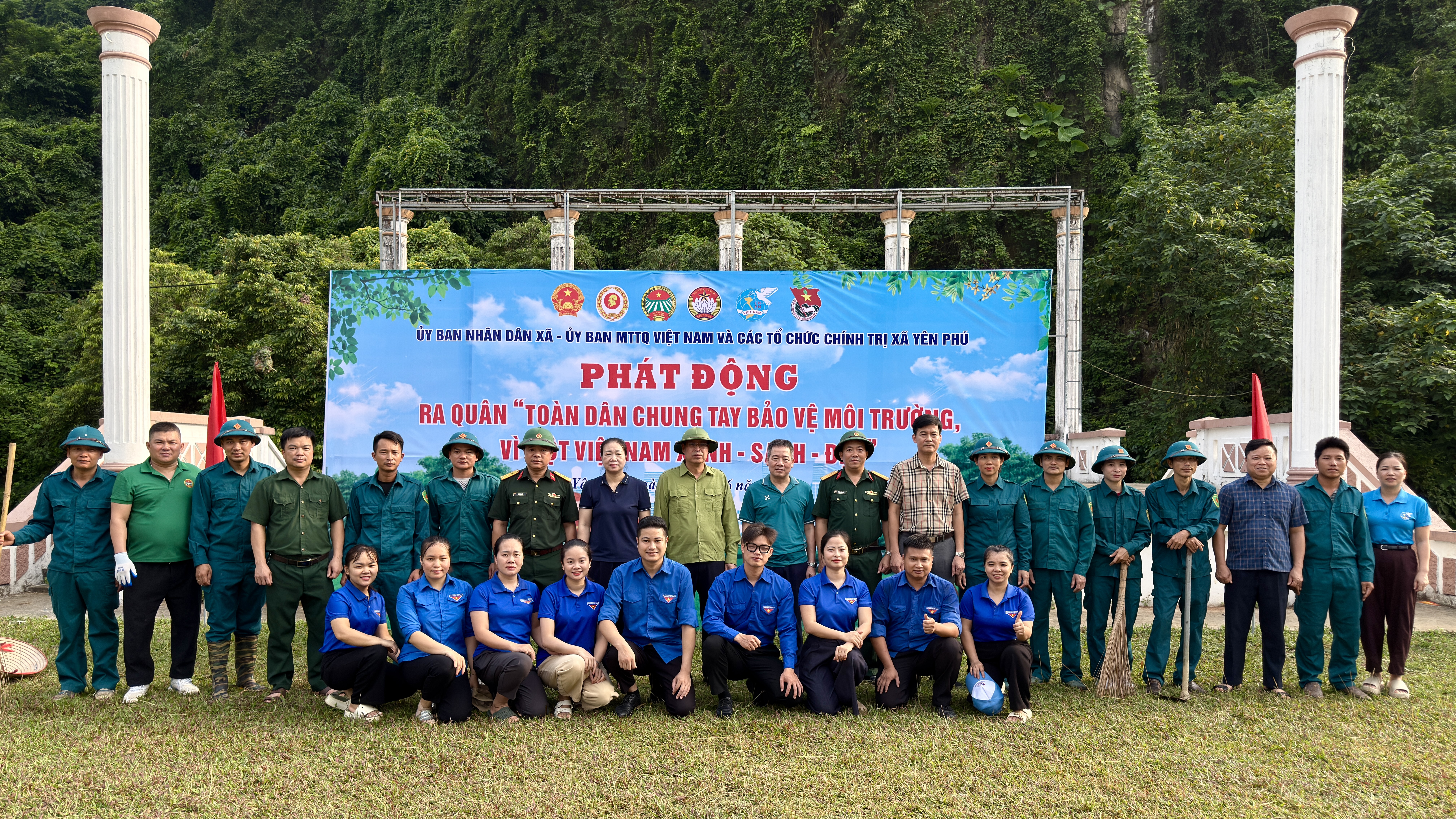 XÃ YÊN PHÚ PHÁT ĐỘNG HƯỞNG ỨNG NGÀY “TOÀN DÂN CHUNG TAY BẢO VỆ MÔI TRƯỜNG, VÌ MỘT VIỆT NAM XANH - SẠCH - ĐẸP”   