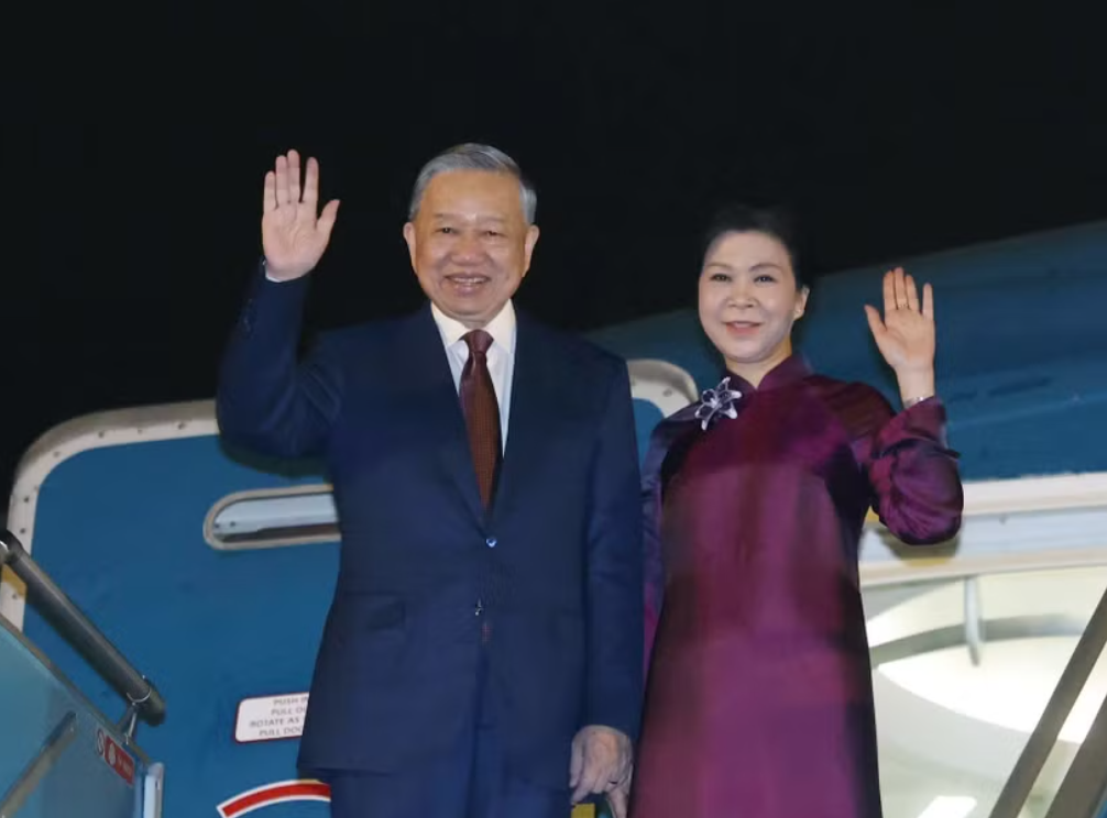 Tổng Bí thư, Chủ tịch nước Tô Lâm và phu nhân lên đường thăm cấp Nhà nước đến Trung Quốc