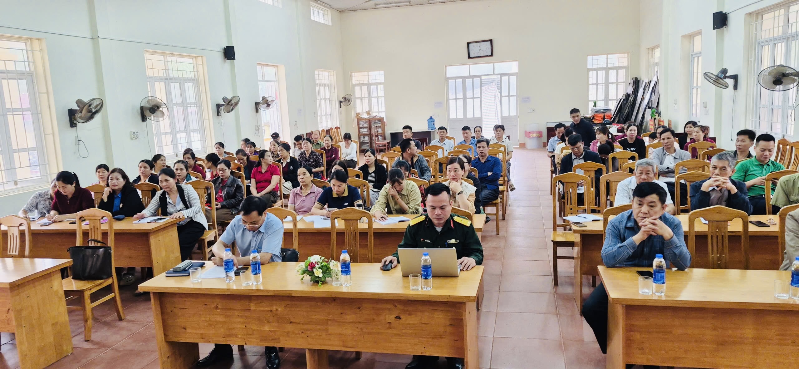 Xuân Vân tổ chức Hội nghị nghiên cứu, học tập, quán triệt Nghị quyết Đại hội đại biểu toàn quốc lần thứ XIV của Đảng