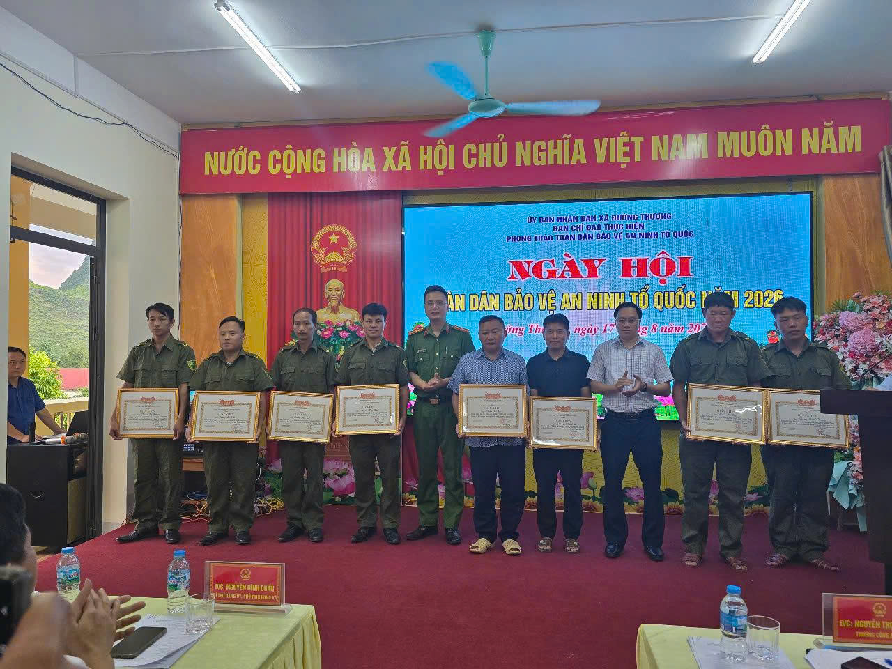 CÔNG AN XÃ ĐƯỜNG THƯỢNG THAM MƯU TỔ CHỨC THÀNH CÔNG NGÀY HỘI TOÀN DÂN BẢO VỆ AN NINH TỔ QUỐC NĂM 2026