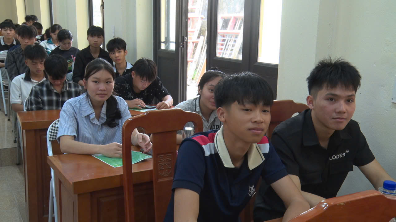 z7582907875716_eca18a2cc76654f59d668be0b290f353.jpg