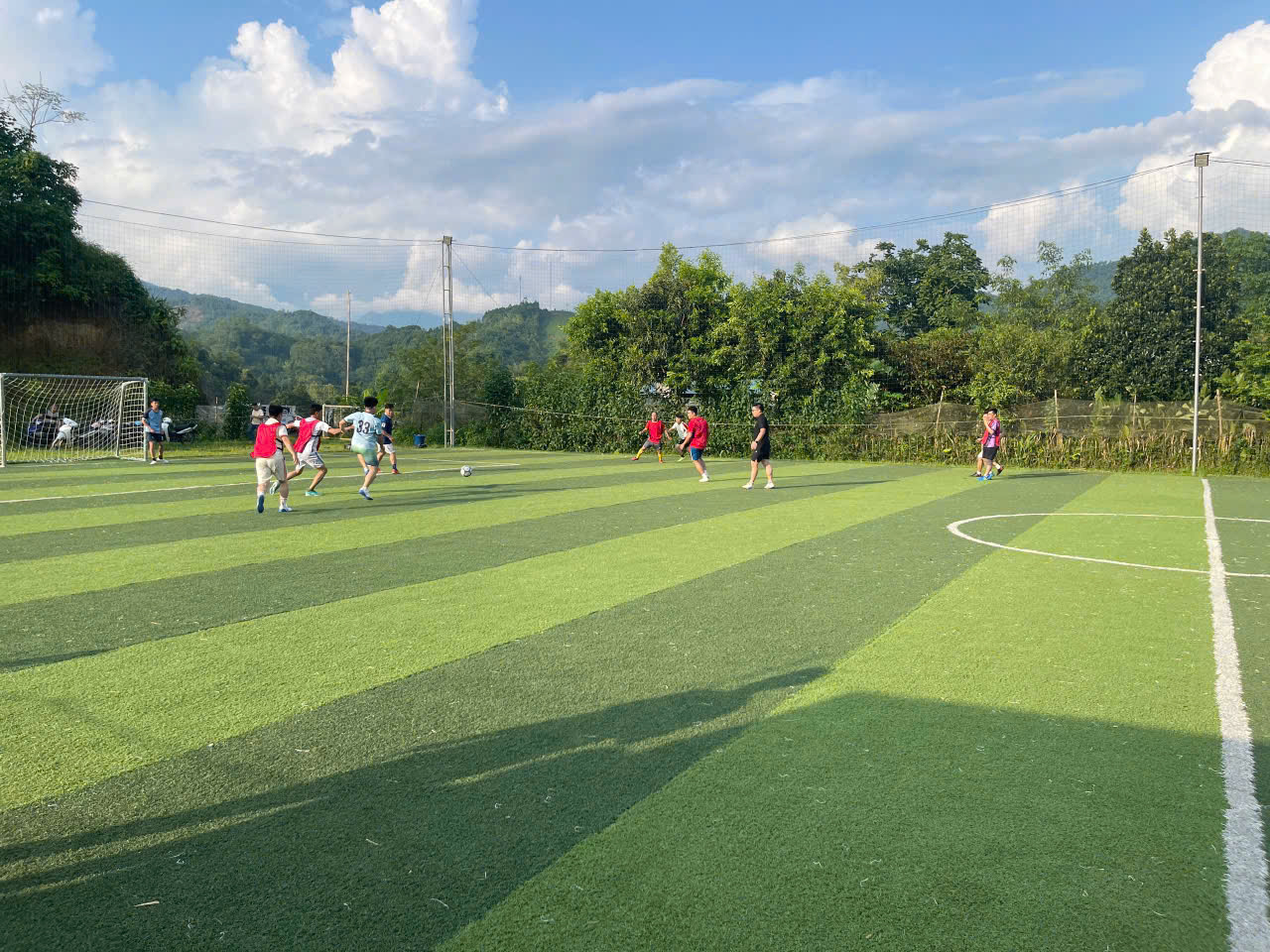 CÔNG AN CÁC XÃ YÊN HOA, HỒNG THÁI, CÔN LÔN, THƯỢNG NÔNG GIAO LƯU THỂ THAO CHÀO MỪNG KỶ NIỆM 80 NĂM NGÀY TRUYỀN THỐNG LỰC LƯỢNG AN NINH NHÂN DÂN