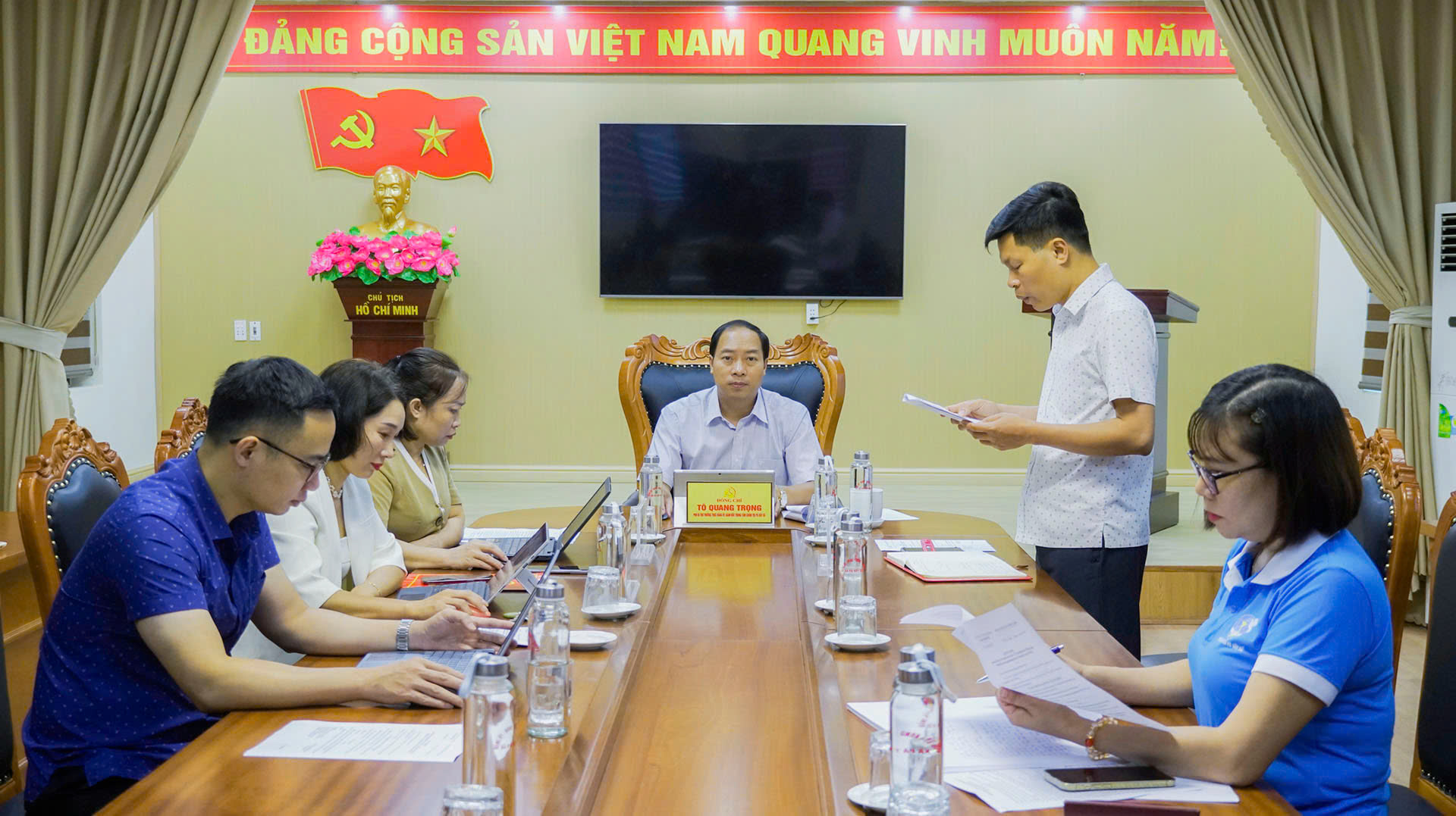 HN BC đảng bộ các cơ quan đảng (2).jpg