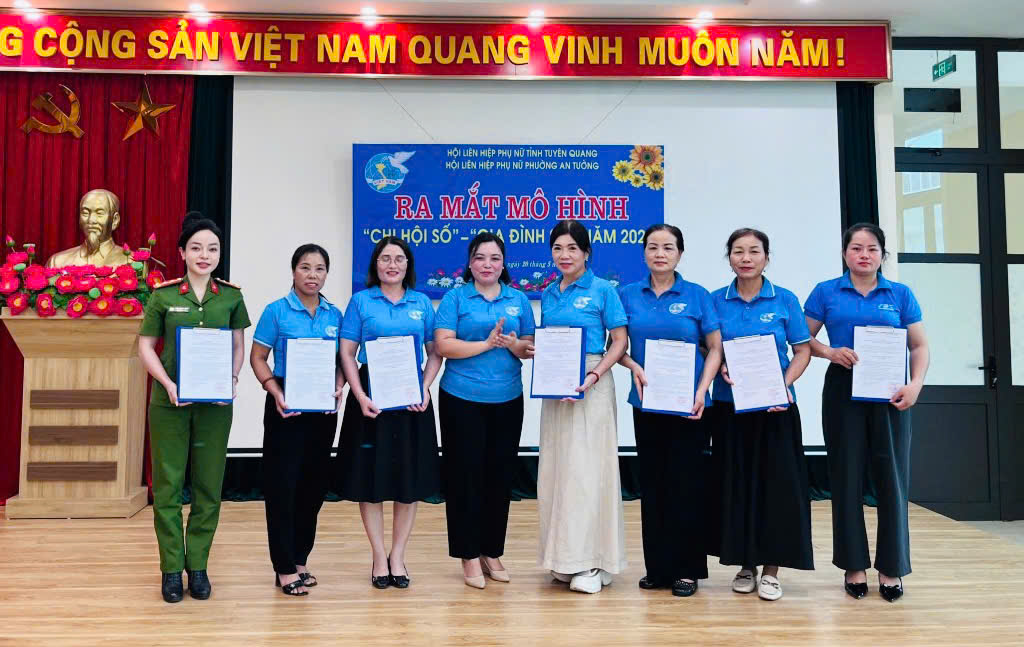 Hội LHPN phường An Tường ra mắt mô hình “Chi hội số - Gia đình số”