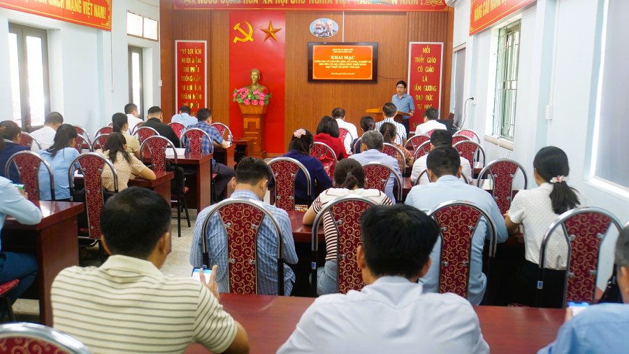 Xã Đồng Yên tổ chức khai mạc Kỳ kiểm tra chuyên môn, kỹ năng, nghiệp vụ đối với cán bộ, công chức thuộc khối Đảng, Mặt trận Tổ quốc và các tổ chức chính trị - xã hội năm 2026