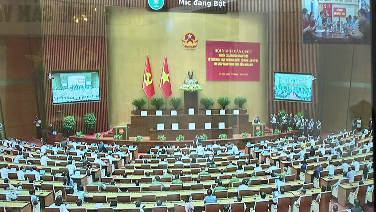 trực tuyến 29.3.jpg