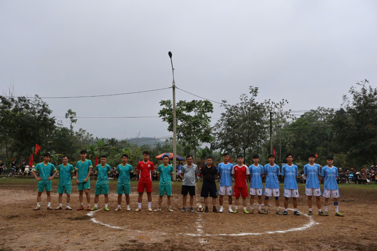 Bế mạc giải5.jpg