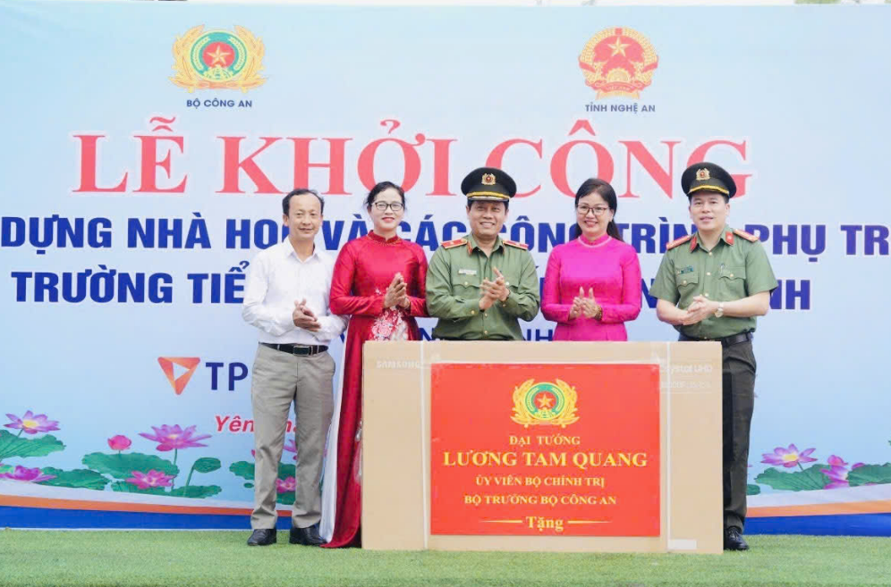 KHỞI CÔNG XÂY DỰNG TRƯỜNG TIỂU HỌC THỊ TRẤN YÊN THÀNH, TỈNH NGHỆ AN