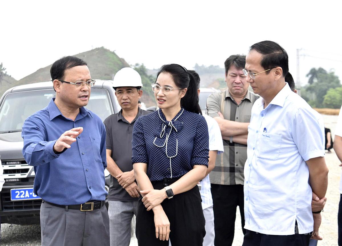 Đẩy nhanh hơn nữa tiến độ thi công tuyến đường từ xã Sơn Dương đi xã Tân Trào