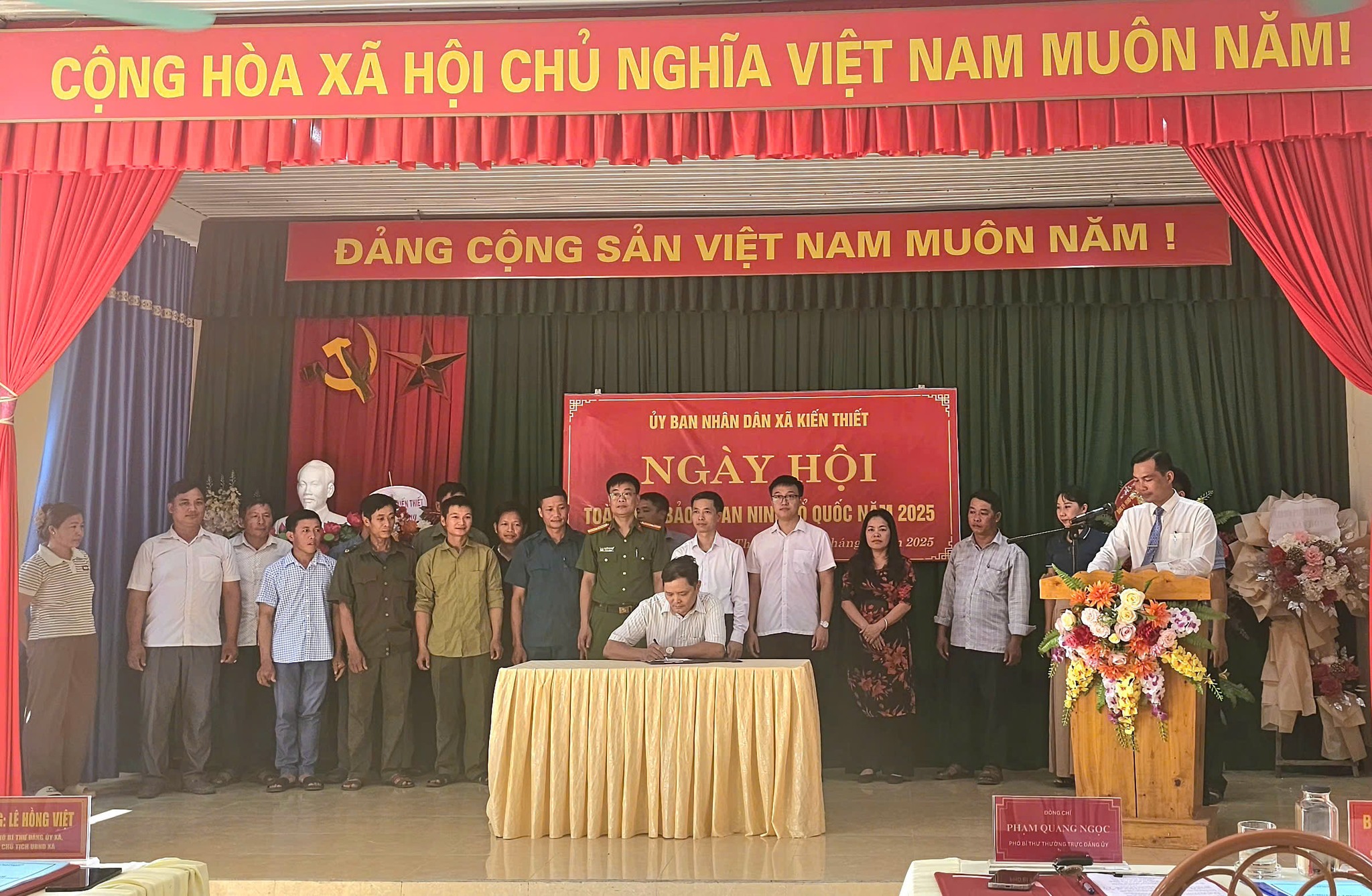 NGÀY HỘI TOÀN DÂN BẢO VỆ AN NINH TỔ QUỐC NĂM 2025