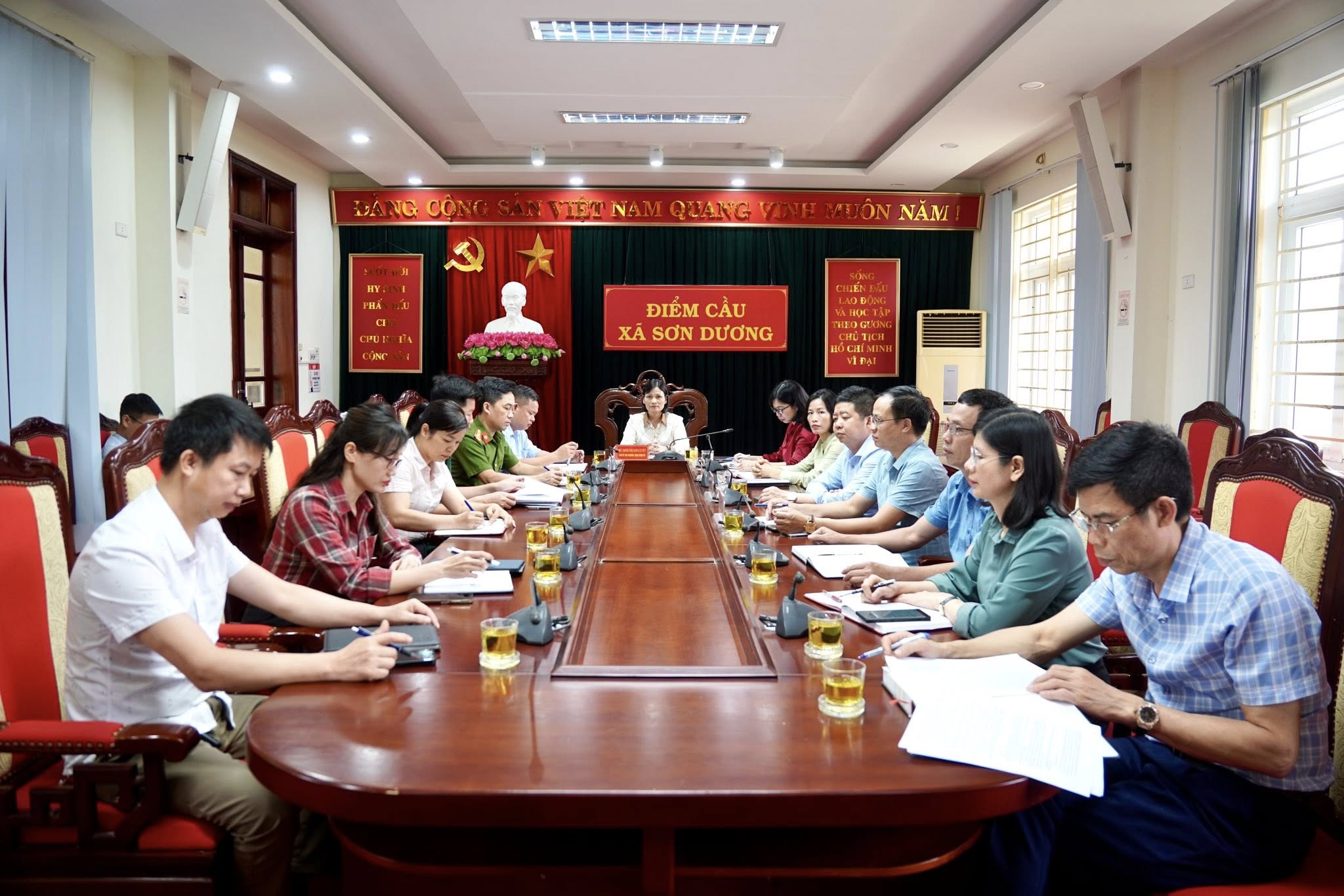 Hội nghị đánh giá 1 năm thực hiện sắp xếp đơn vị hành chính các cấp và hoạt động của chính quyền địa phương 2 cấp