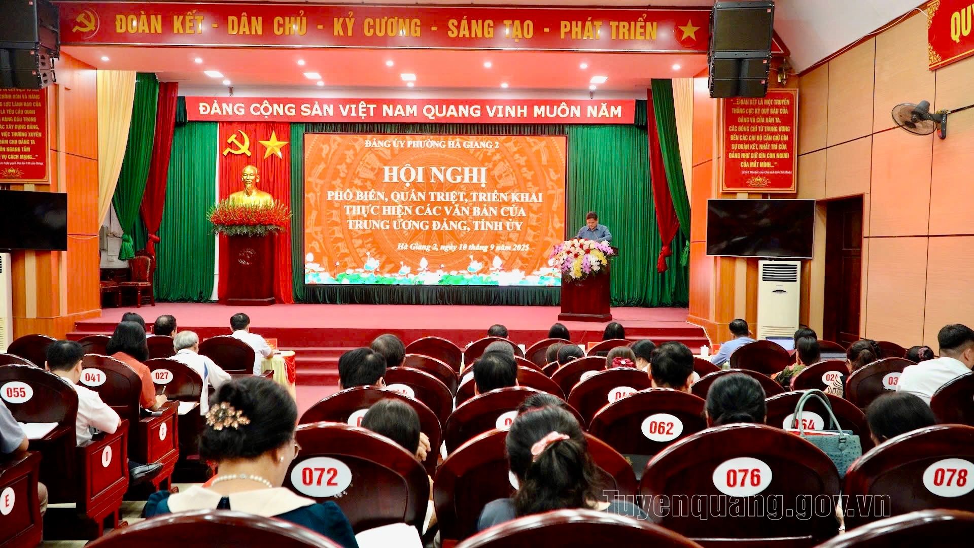 Phường Hà Giang 2 tổ chức Hội nghị quán triệt, triển khai các văn bản mới của Trung ương và Tỉnh ủy