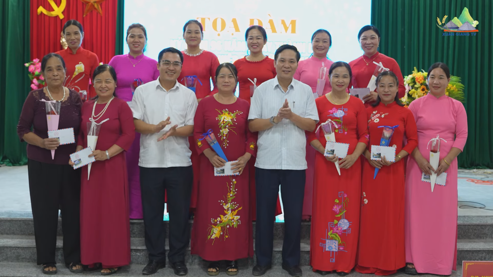 HỘI LHPN XÃ XUÂN GIANG TỔ CHỨC TỌA ĐÀM KỶ NIỆM 96 NĂM NGÀY THÀNH LẬP HỘI LIÊN HIỆP PHỤ NỮ VIỆT NAM
