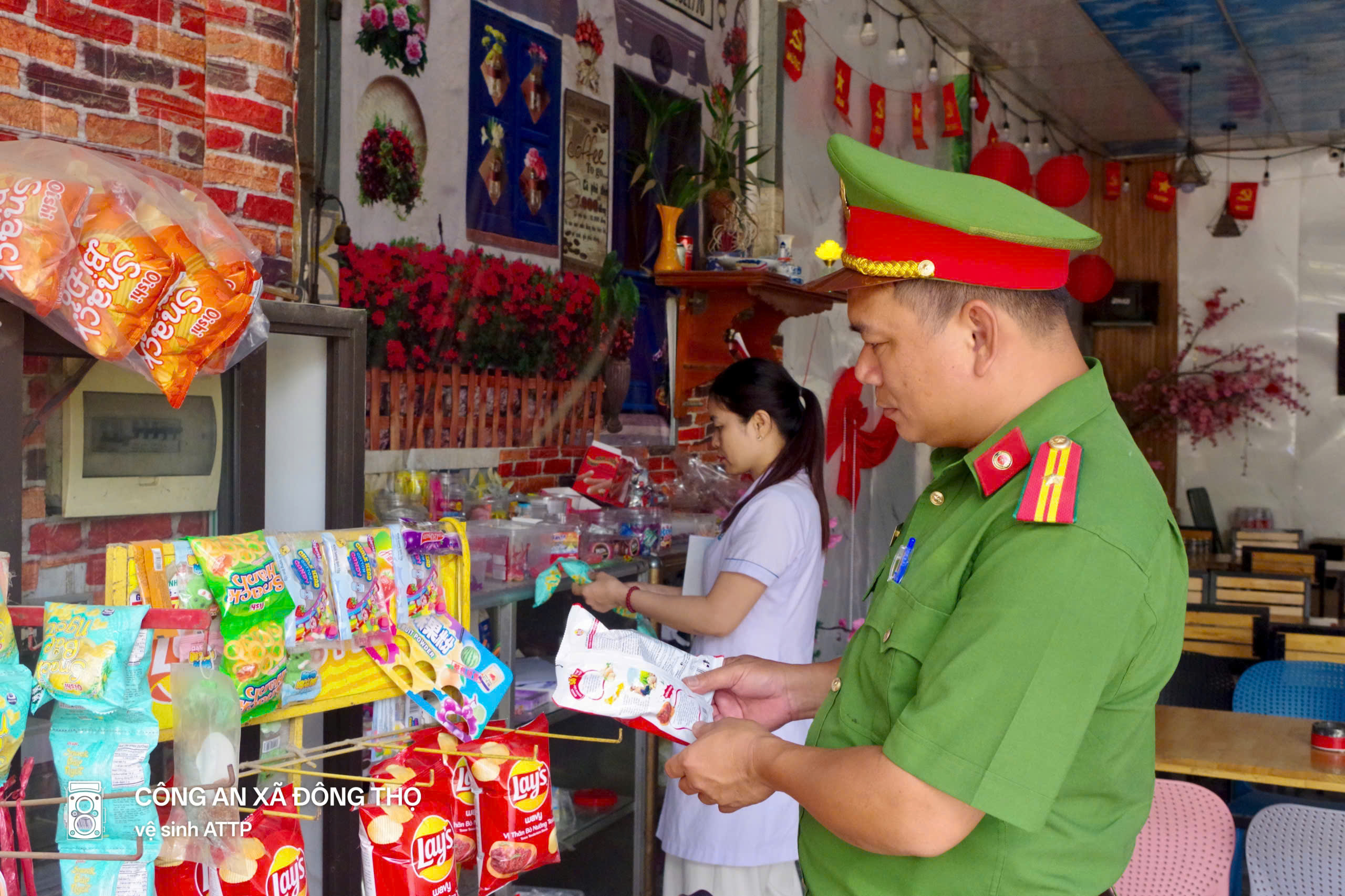 CÔNG AN XÃ ĐÔNG THỌ: CHỦ ĐỘNG PHỐI HỢP BẢO ĐẢM AN TOÀN THỰC PHẨM PHỤC VỤ KỲ THI TỐT NGHIỆP THPT NĂM 2026