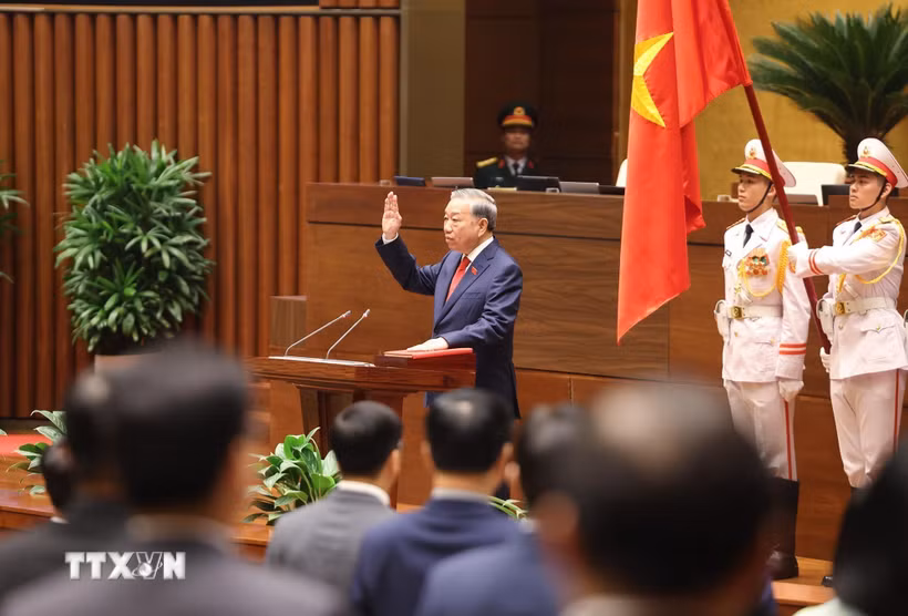 Truyền thông Nam Mỹ: Điều chỉnh cơ cấu lãnh đạo Việt Nam phục vụ phát triển đất nước