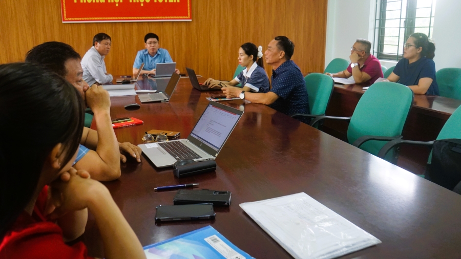 Thường trực Đảng ủy xã làm việc với Chi bộ thôn Vĩnh Thành và chi bộ thôn Vĩnh An sau kiện toàn