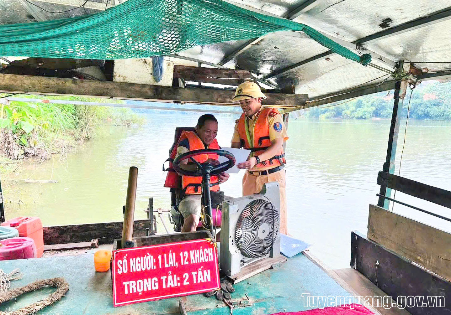 Tăng cường giải pháp kiềm chế tai nạn giao thông