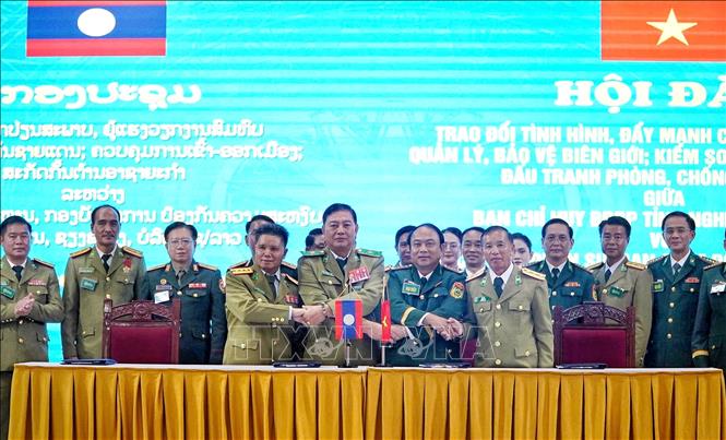 Xây dựng biên giới Việt Nam - Lào hòa bình, hữu nghị và phát triển bền vững