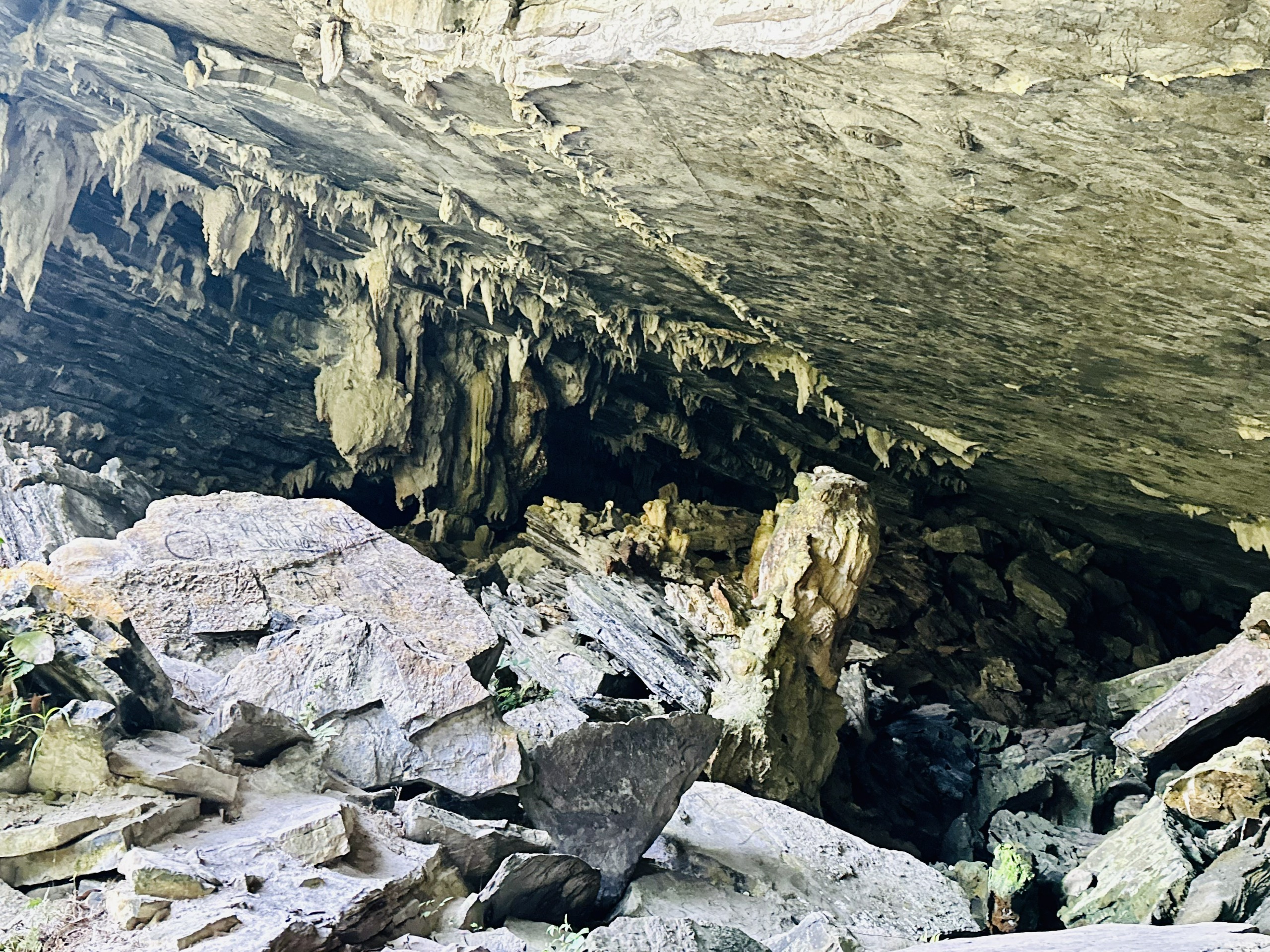 hang thủng 12.jpg