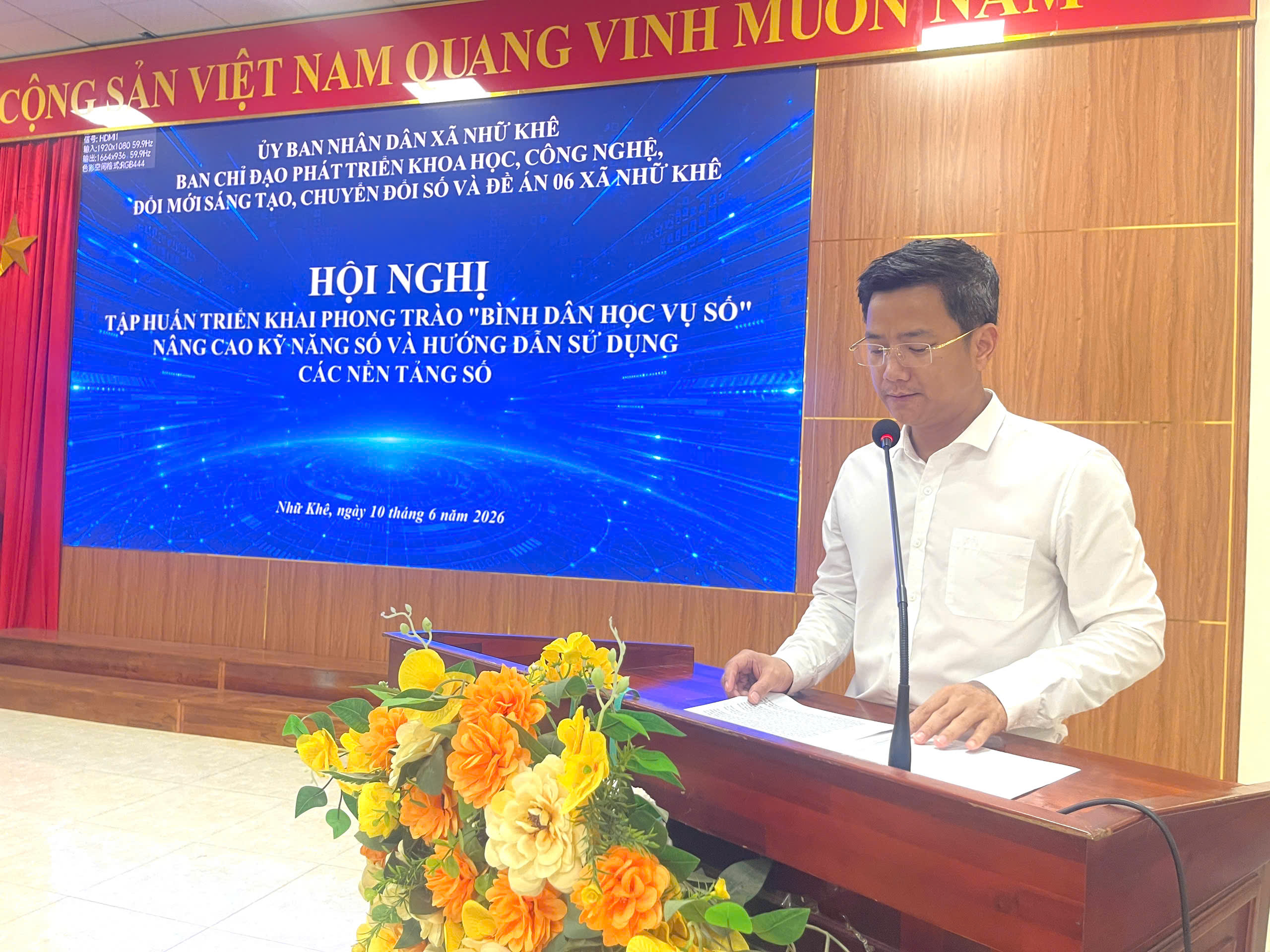 UBND xã Nhữ Khê tổ chức hội nghị tập huấn triển khai phong trào “Bình dân học vụ số” và nâng cao kỹ năng số
