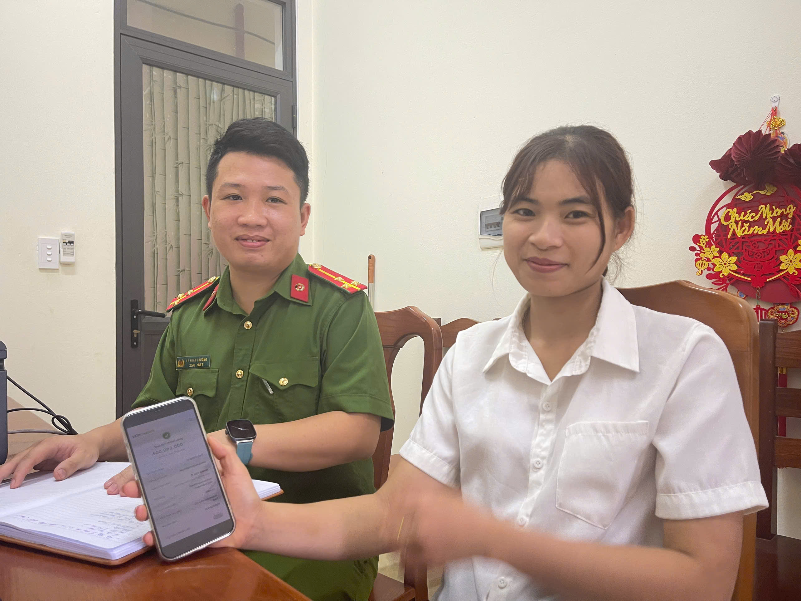 500 TRIỆU ĐỒNG CHUYỂN NHẦM VÀ NGHĨA CỬ ĐẸP GIỮA ĐỜI THƯỜNG