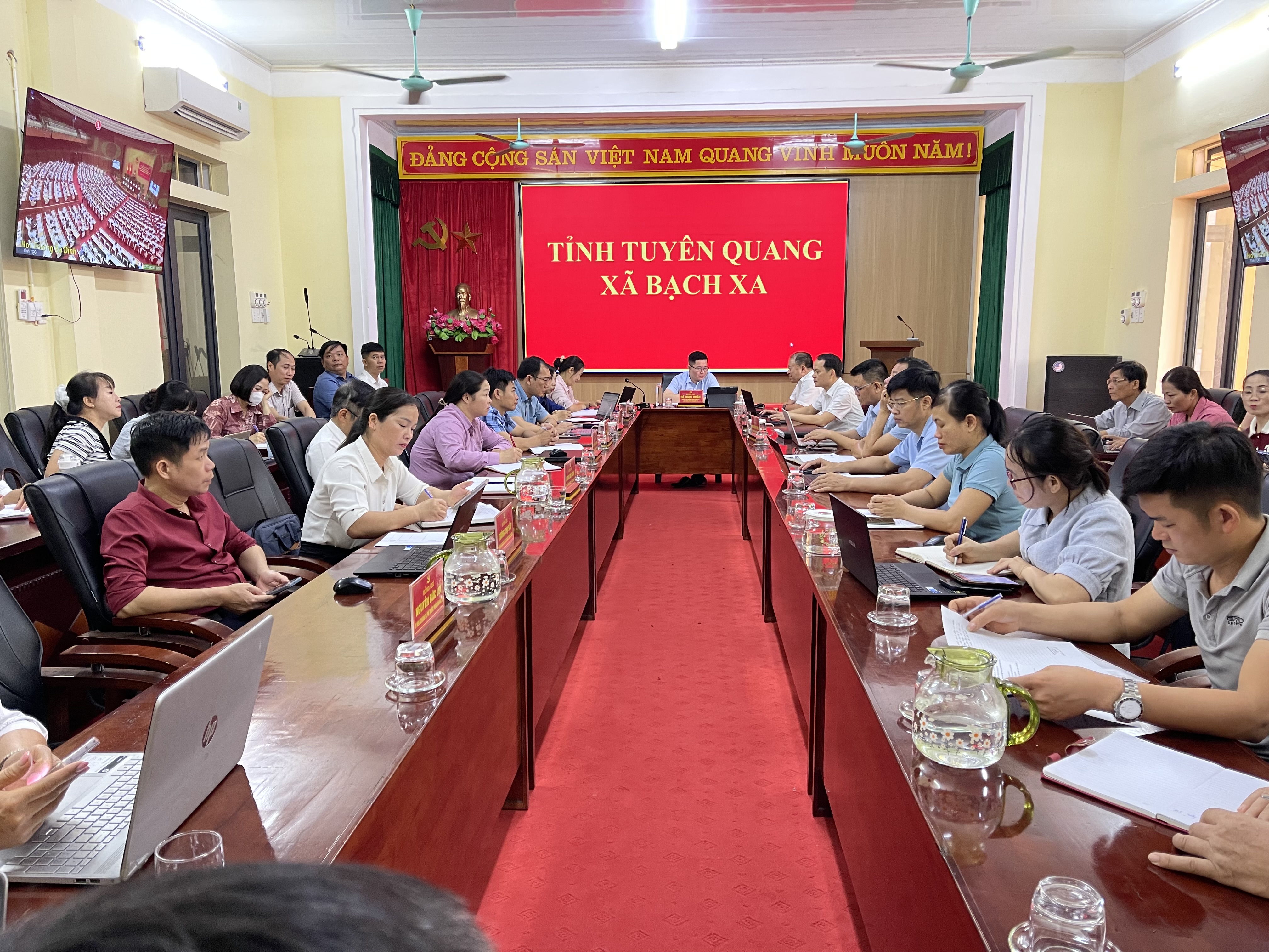 XÃ BẠCH XA THAM DỰ HỘI NGHỊ TRỰC TUYẾN TOÀN QUỐC QUÁN TRIỆT NGHỊ QUYẾT HỘI NGHỊ TRUNG ƯƠNG ĐẢNG KHÓA XIV