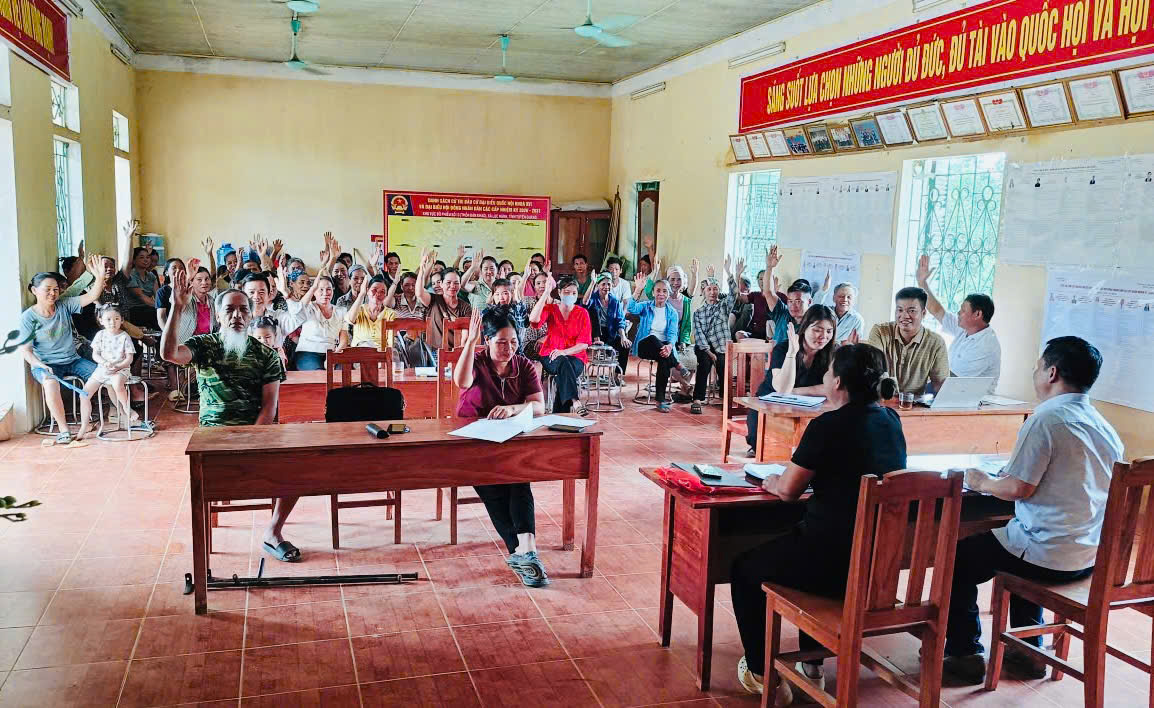Xã Lực Hành: Các thôn đồng loạt tổ chức hội nghị lấy ý kiến nhân dân về dự thảo Đề án sắp xếp lại thôn bản
