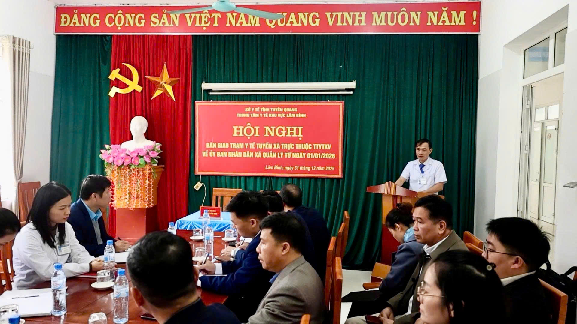 Hội nghị bàn giao Trạm Y tế tuyến xã trực thuộc Trung tâm Y tế khu vực Lâm Bình về UBND xã quản lý