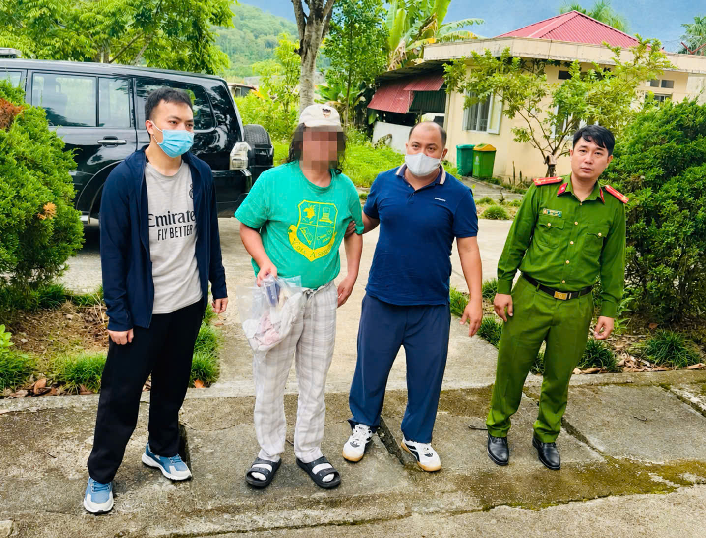 VÌ NHÂN DÂN PHỤC VỤ, TẬN TÂM TỪ NHỮNG VIỆC LÀM BÌNH DỊ