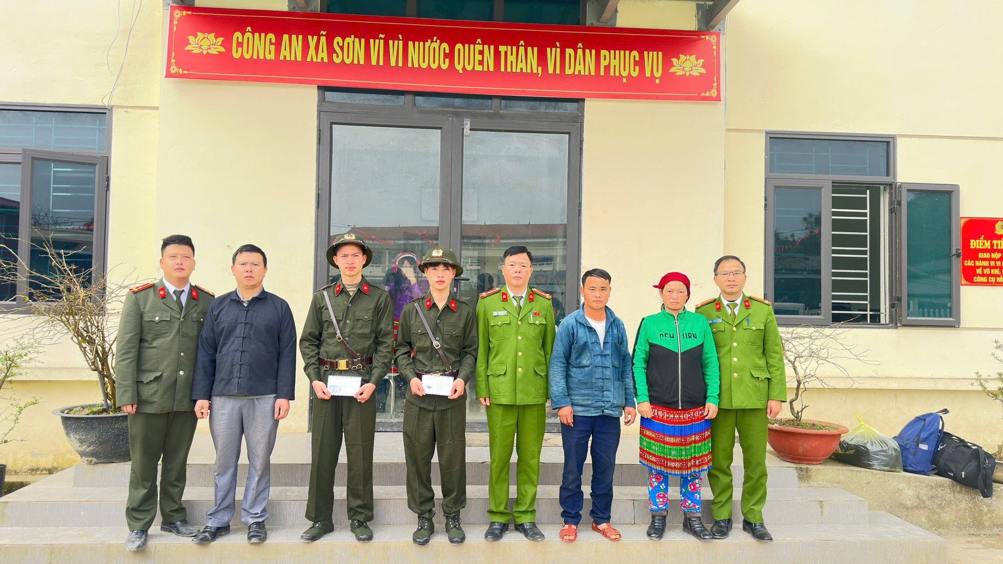 GẶP MẶT ĐỘNG VIÊN TÂN BINH LÊN ĐƯỜNG NHẬP NGŨ