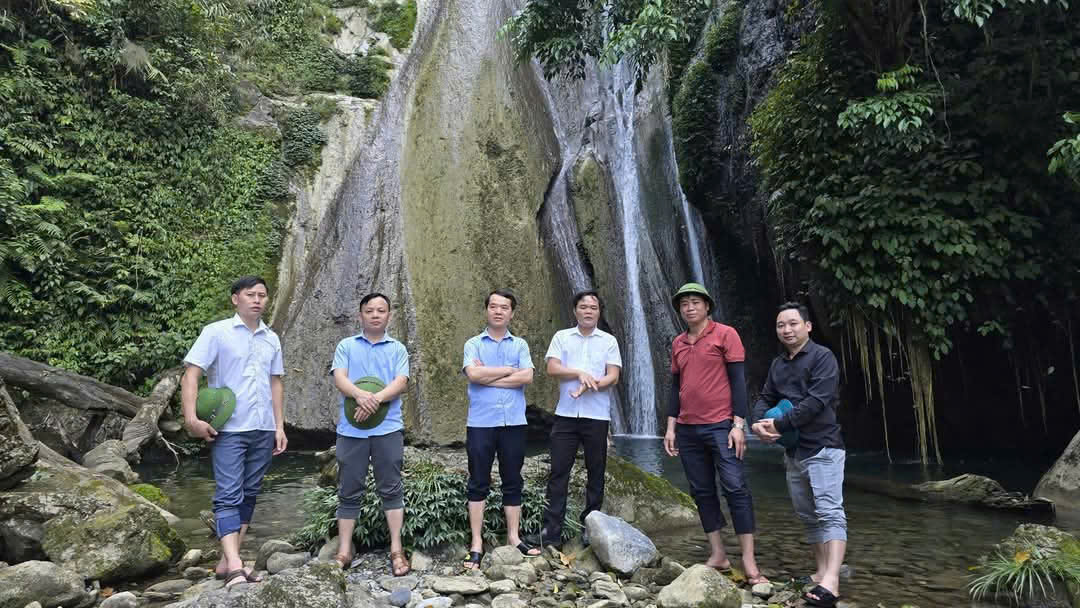 XÃ MINH NGỌC KHẢO SÁT TIỀM NĂNG DU LỊCH TẠI THÔN TẢ LUỒNG