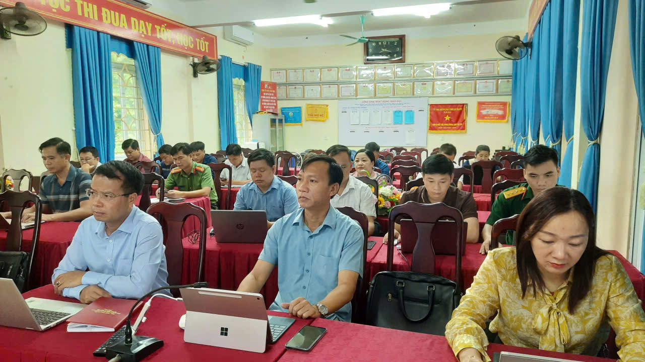 Hội nghị học tập, quán triệt, triển khai thực hiện các văn bản của BCH Trung ương, Bộ Chính trị, Ban Bí thư và của Tỉnh ủy