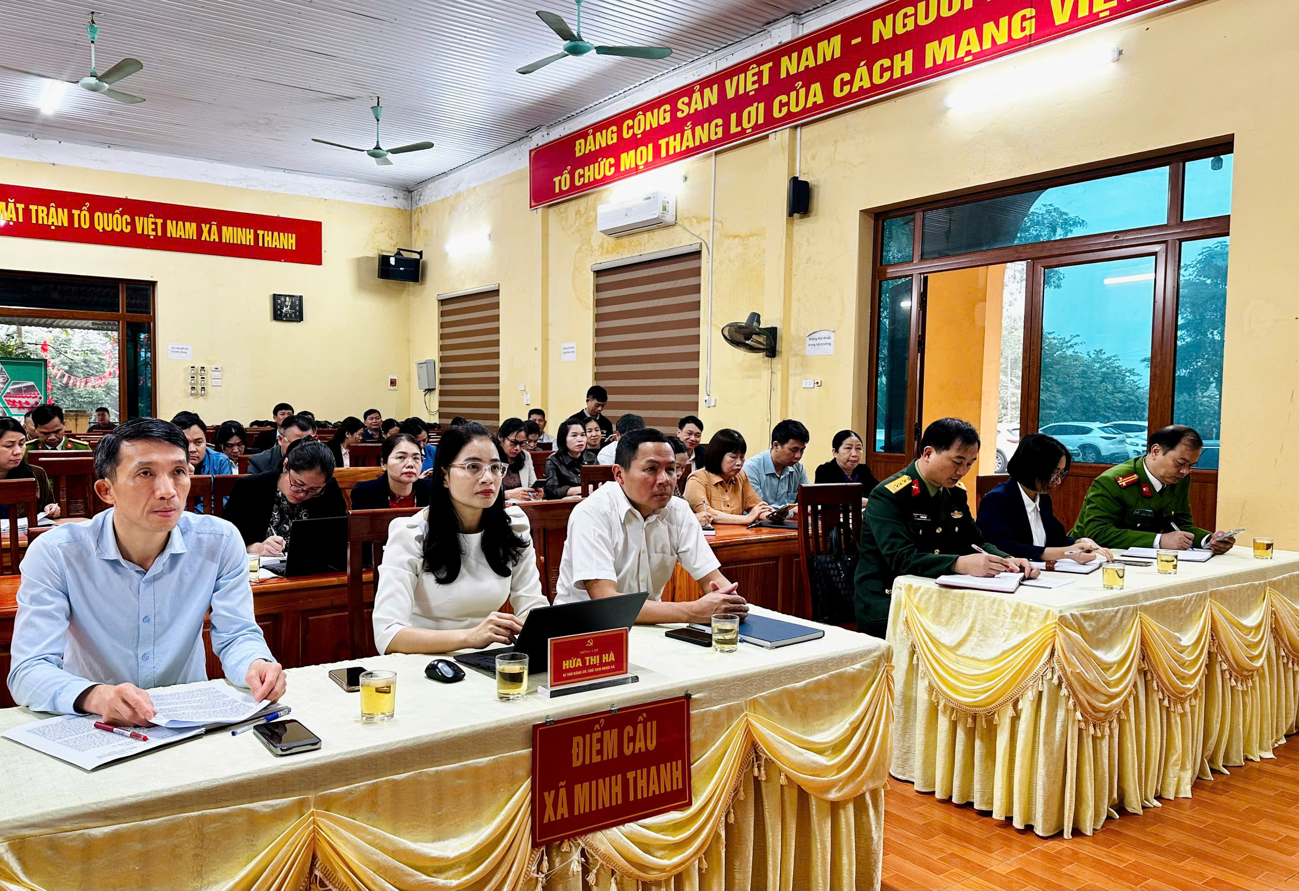 Xã Minh Thanh tham dự Hội nghị trực tuyến toàn quốc nghiên cứu, học tập, quán triệt và triển khai thực hiện các Nghị quyết của Bộ Chính trị