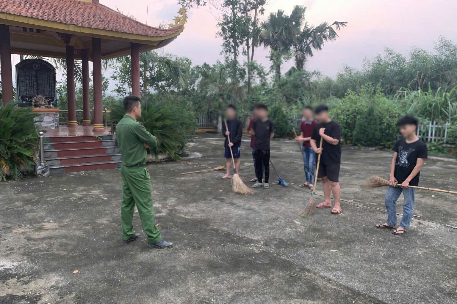 CÔNG AN XÃ THÁI HOÀ TĂNG CƯỜNG CÔNG TÁC QUẢN LÝ, GIÁO DỤC, RĂN ĐE CÁC ĐỐI TƯỢNG THANH, THIẾU NIÊN TRÊN ĐỊA BÀN