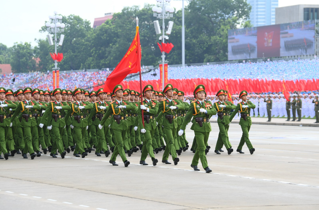 BỘ TRƯỞNG LƯƠNG TAM QUANG GỬI THƯ CHÚC MỪNG NHÂN DỊP KỶ NIỆM NGÀY TRUYỀN THỐNG LỰC LƯỢNG CẢNH SÁT NHÂN DÂN