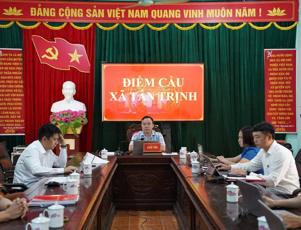 XÃ TÂN TRỊNH THAM DỰ HỘI NGHỊ TỔNG KẾT NĂM HỌC 2025 - 2026, TRIỂN KHAI NHIỆM VỤ NĂM HỌC 2026 - 2027