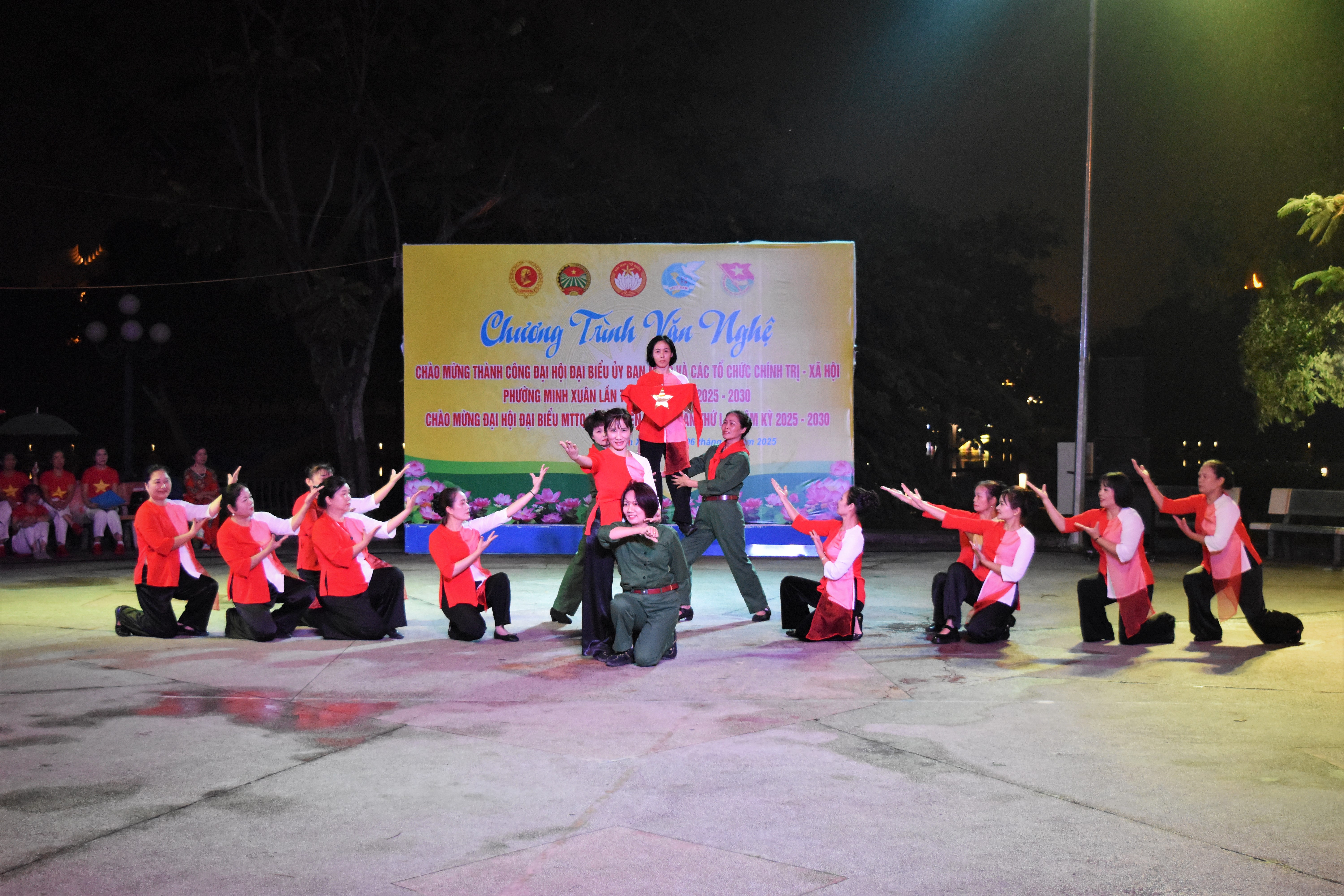 Chương trình văn nghệ Chào mừng thành công Đại hội Đại biểu Ủy ban MTTQ và các tổ chức chính trị - xã hội phường Minh Xuân lần thứ I, nhiệm kỳ 2025-2030; Chào mừng Đại hội Đại biểu MTTQ tỉnh Tuyên Quang lần thứ I, nhiệm kỳ 2025-2030. 