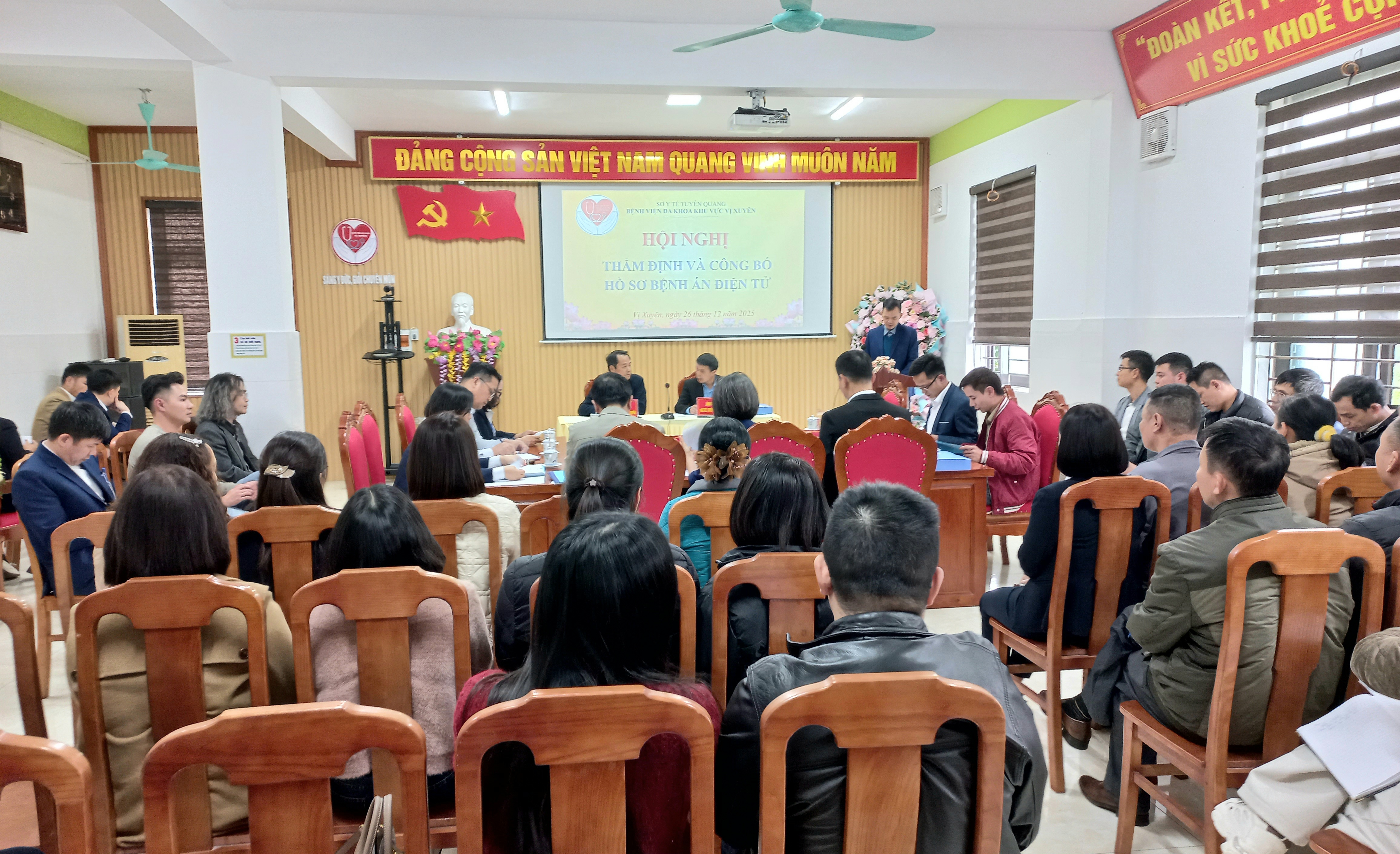 Thẩm định và công bố Hồ sơ bệnh án điện tử.