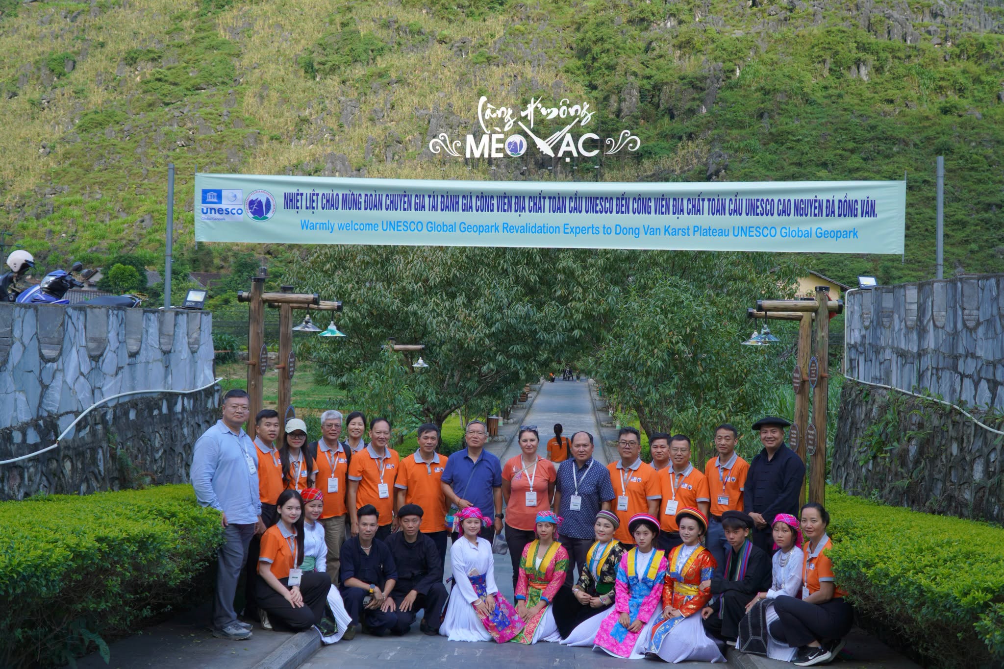 Đoàn chuyên gia UNESCO khảo sát, đánh giá các điểm di sản trên địa bàn xã Mèo Vạc