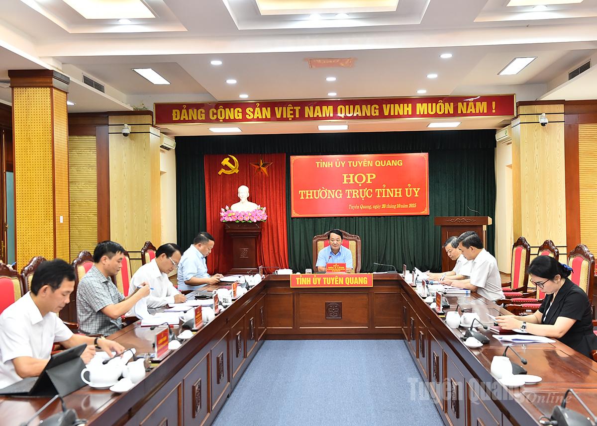 Thường trực Tỉnh ủy họp cho ý kiến vào nhiều nội dung quan trọng