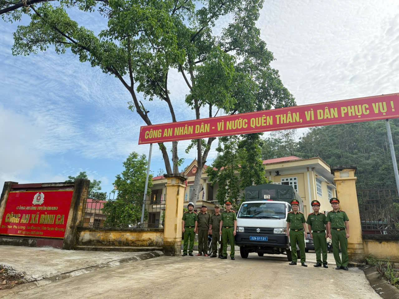 CÔNG AN XÃ BÌNH CA TIẾP TỤC RA QUÂN TUẦN TRA TRONG ĐỢT CAO ĐIỂM TẤN CÔNG, TRẤN ÁP TỘI PHẠM 